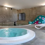 Raspberry And Apartment Dziwnow