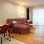 Apartment Raspberry And