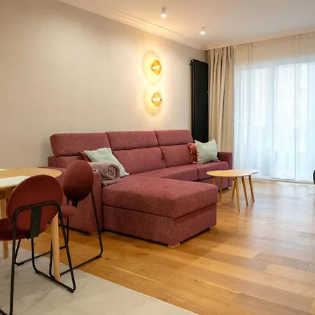 Apartament Raspberry And