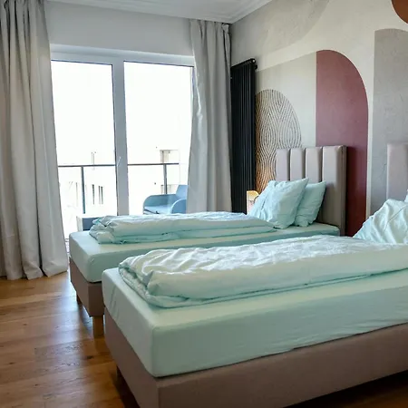 Raspberry And Apartament