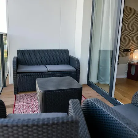 Raspberry And Apartament *
