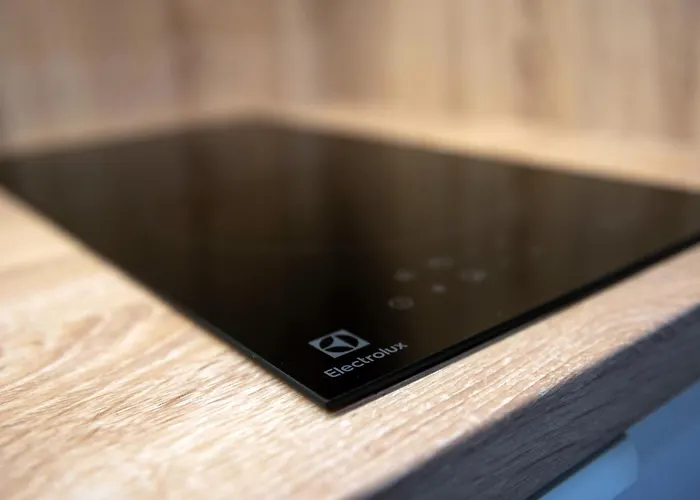 Raspberry And Apartamento